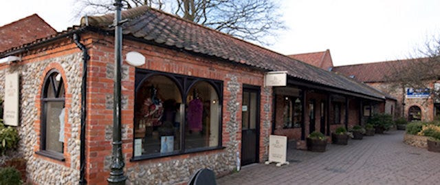 An avenue off Holt highstreet