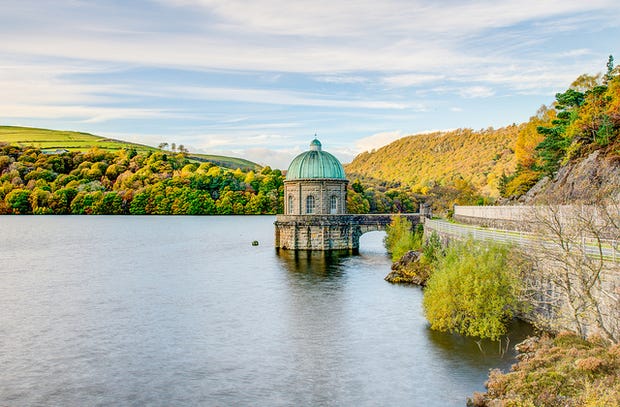 Lake and aqueduct