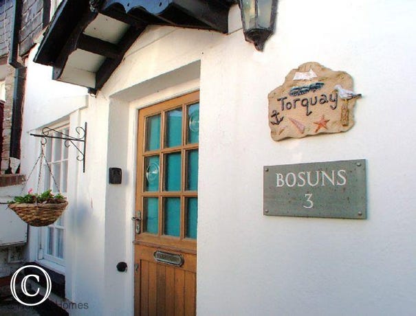 Bosuns Cottage - Charming Traditional Cottage