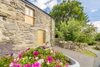Dog Friendly Cottages with Enclosed Gardens Original Cottages