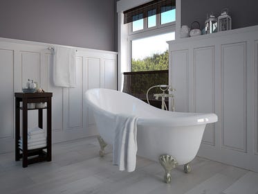 Roll-top bath in one of our luxury cottages